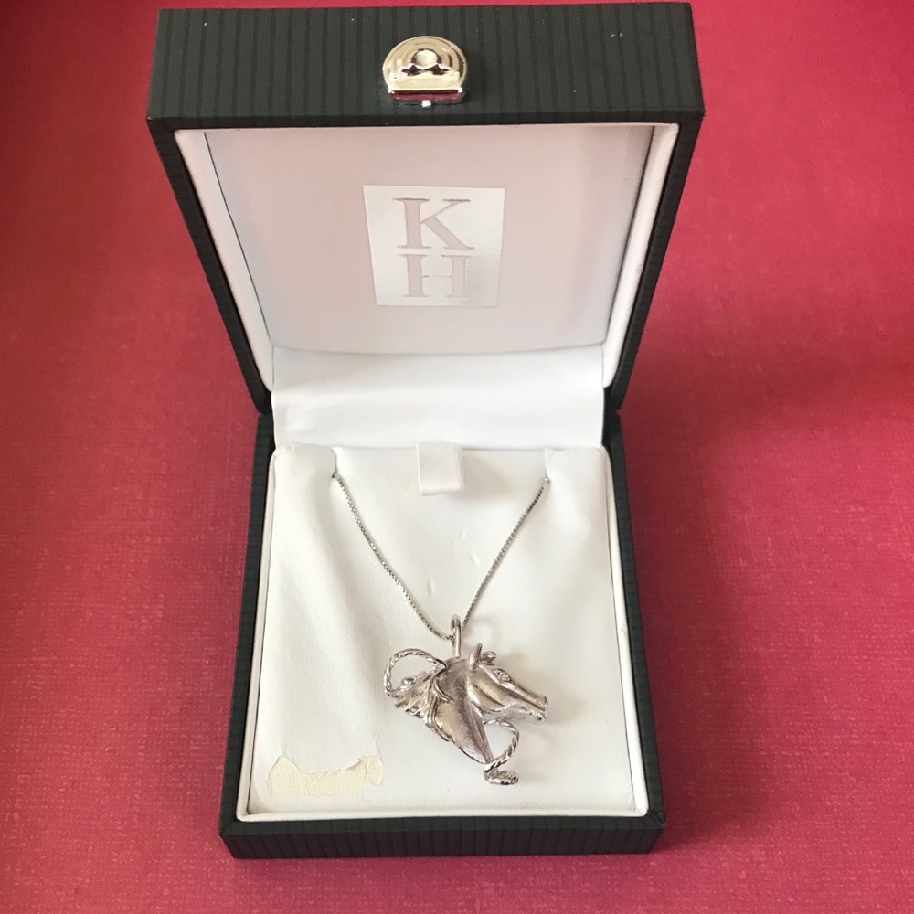 Silver horse necklace